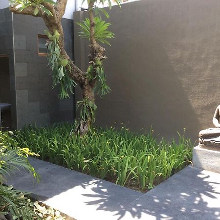Grand Marto Hotel Yogyakarta Exterior photo