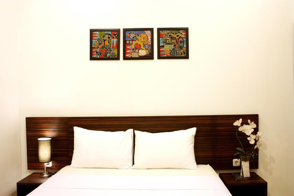 Grand Marto Hotel Yogyakarta Room photo