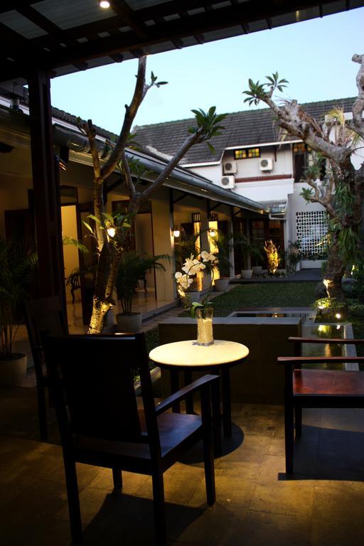 Grand Marto Hotel Yogyakarta Exterior photo