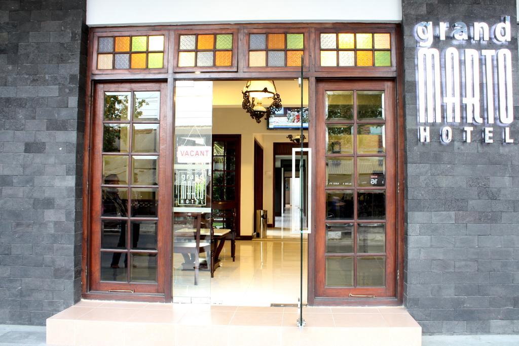 Grand Marto Hotel Yogyakarta Exterior photo