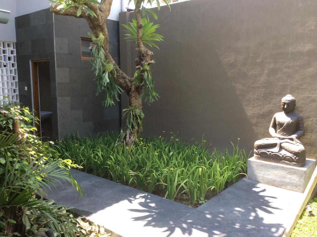 Grand Marto Hotel Yogyakarta Exterior photo