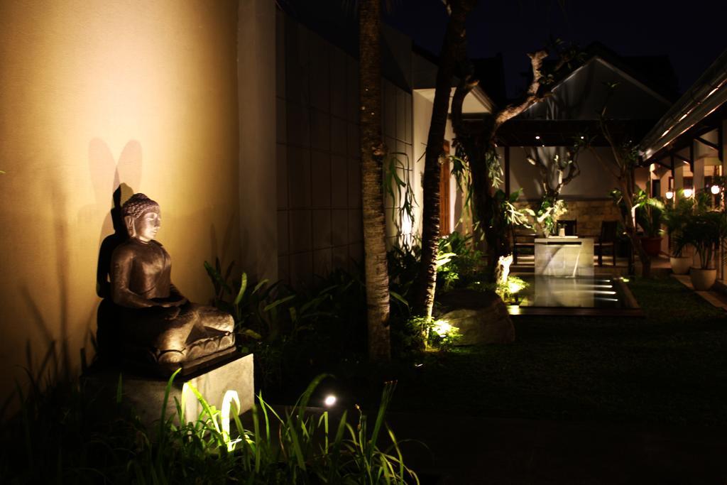 Grand Marto Hotel Yogyakarta Exterior photo