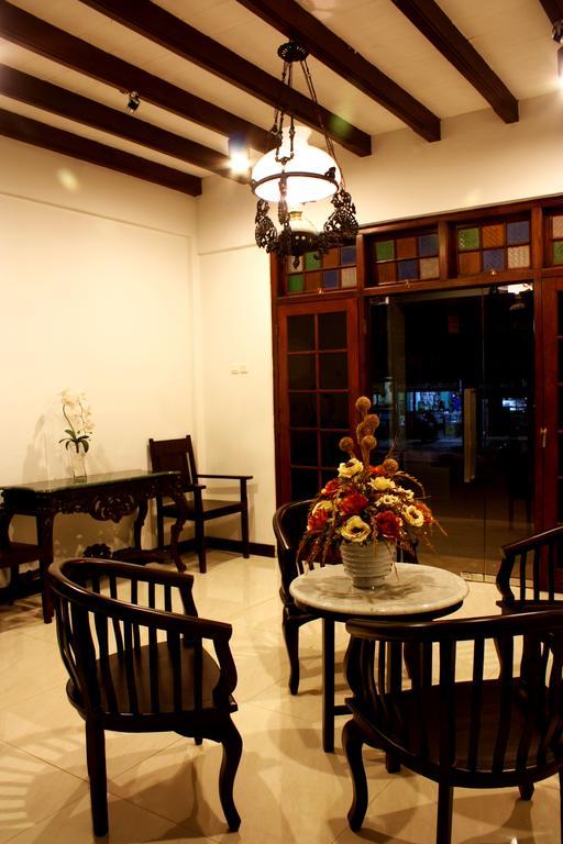 Grand Marto Hotel Yogyakarta Exterior photo
