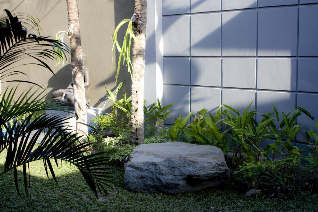 Grand Marto Hotel Yogyakarta Exterior photo